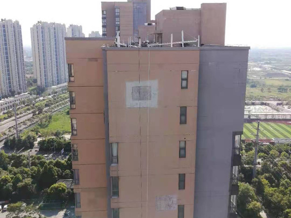 旧墙翻新